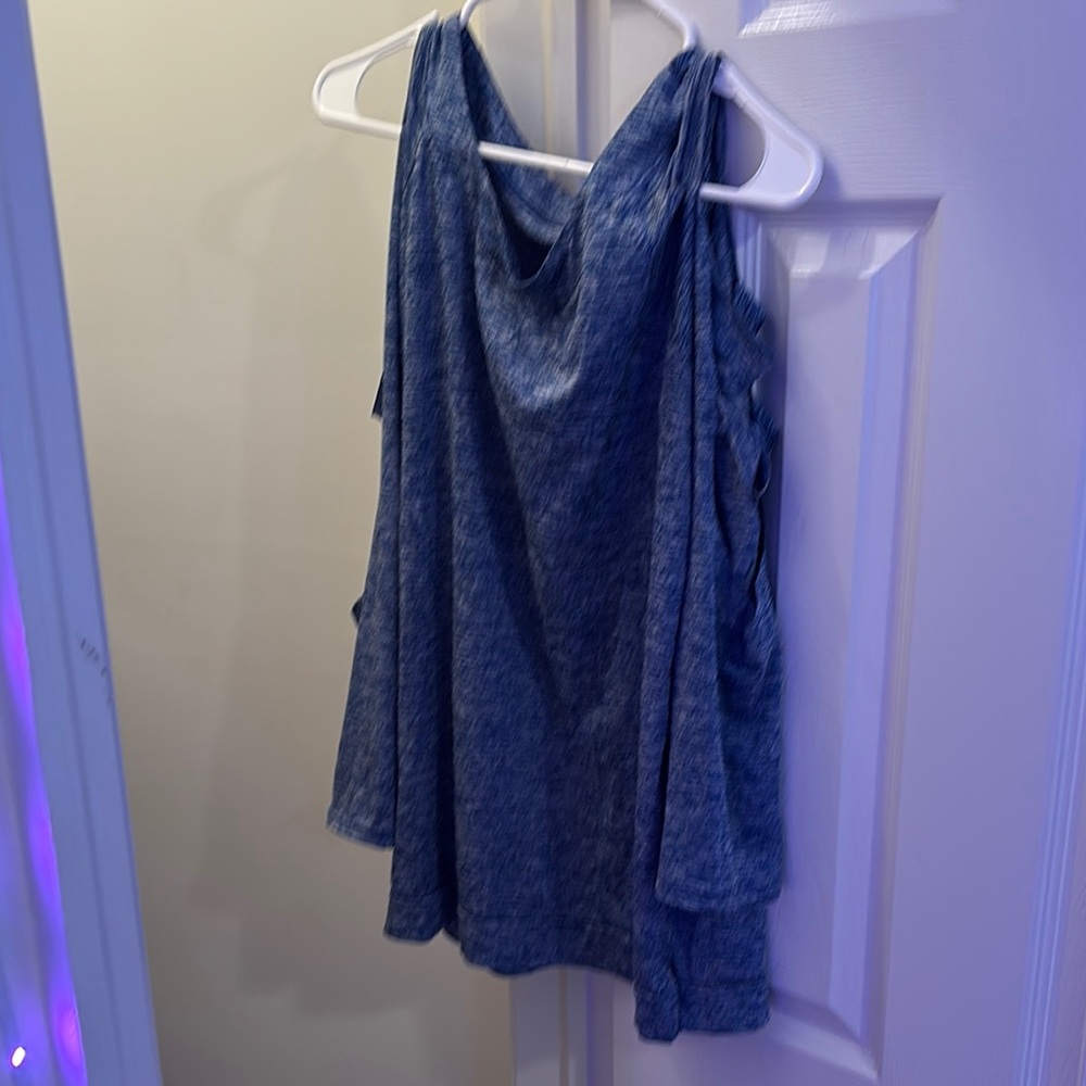 Blue Sleeve Women's Top